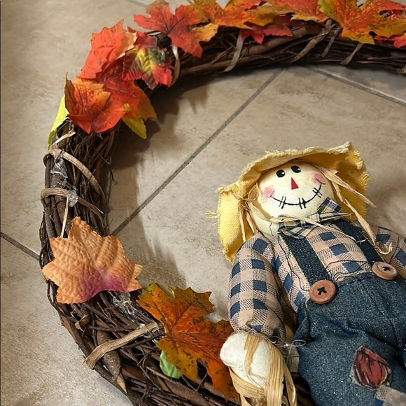 Autumn Leaf Wreath with Scarecrow Decor - Picture 3 of 11